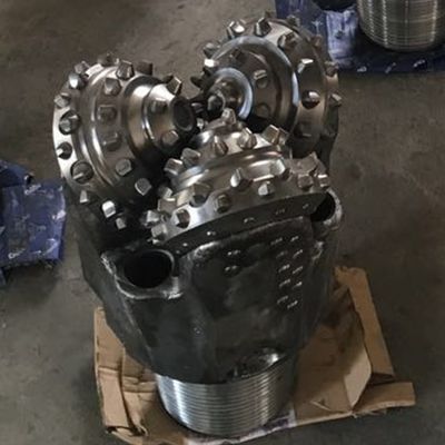 API Tungsten Carbide 6 3/4" IADC517 Rock Tricone Drill Bits For Oil Well Drilling