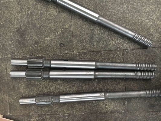 Адвокатуры длины 690мм переходника хвоста сверла Т38 поразительные для сверла утеса Фурукава ХД609